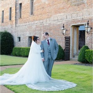 Meet your Posher, Sloan